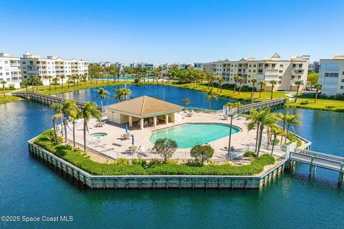 apt-202-8891 Lake Dr, Cape Canaveral, FL, 32920-5519 | Card Image