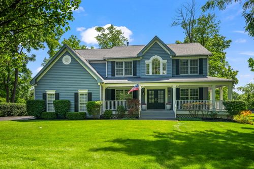 2733 N Elm Ln, Arlington Heights, IL, 60004-2102 | Card Image