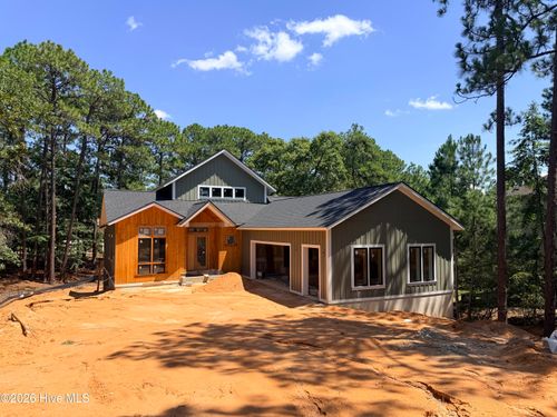 10 Overcup Ln, Pinehurst, NC, 28374-9213 | Card Image