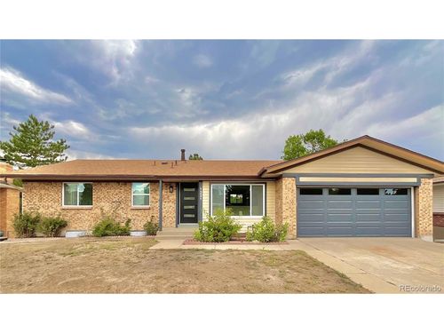 1221 S Ward Ct, Lakewood, CO, 80228-3839 | Card Image
