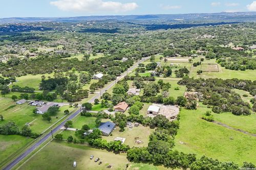 28625 Saxet Dr, Boerne, TX, 78006-5125 | Card Image