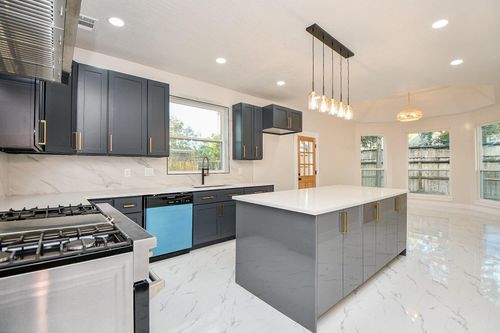 7603 Wilton Park Dr, Spring, TX, 77379-4673 | Card Image