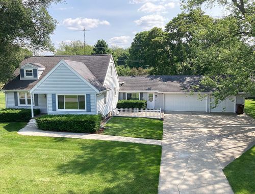 503 W Gilson St, Edmore, MI, 48829-9363 | Card Image