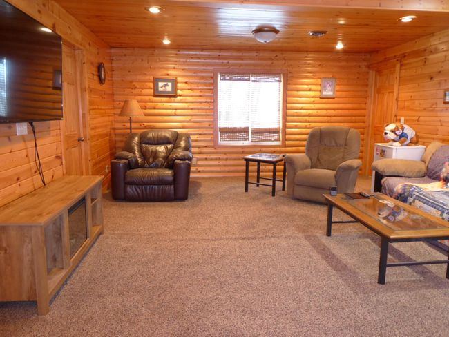 Family Room aa.JPG | Image 14