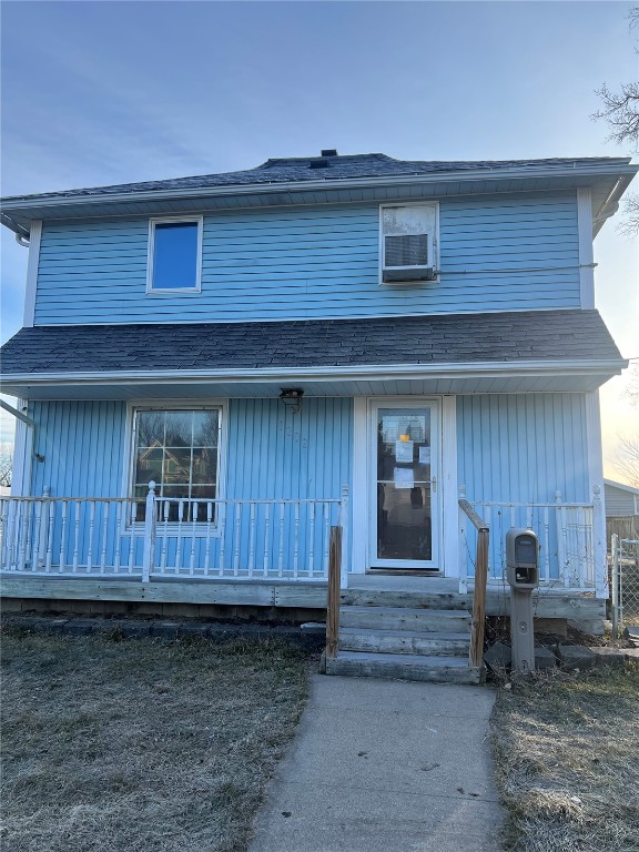 3rd Ave, Vinton, IA 52349