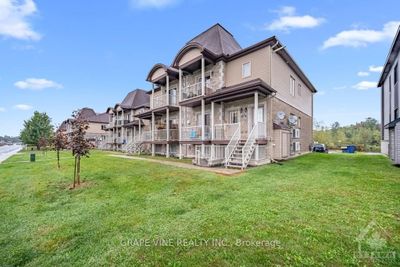 2 - 181 Bourdeau Blvd, Condo with 2 bedrooms, 1 bathrooms and 1 parking in Limoges ON | Image 2