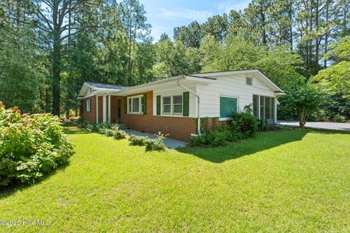 1360 Midland Rd, Southern Pines, NC, 28387-3128 | Card Image