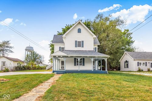 920 Main St, Tipton, IN, 46072-1047 | Card Image