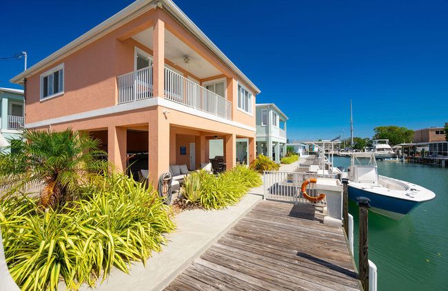 Rear Dock View | Image 11
