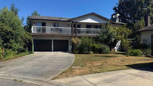 20929 Hunter Pl, Maple Ridge, BC, V2X8N4 | Card Image