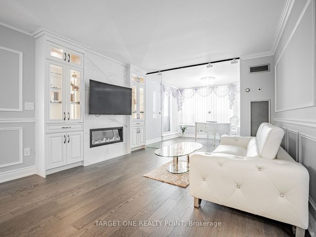 608 - 65 Spring Garden Ave, Condo with 4 bedrooms, 2 bathrooms and 1 parking in North York ON | Image 7