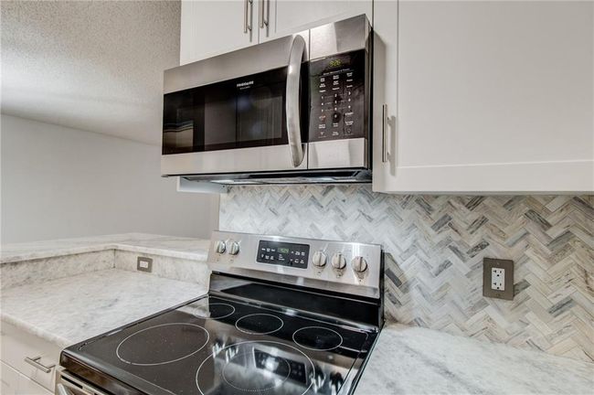 5 - 1172 Breezy Way, Condo with 2 bedrooms, 2 bathrooms and null parking in Sebastian FL | Image 15