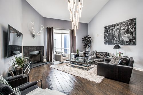 apt-10-4213 Dickason Ave, Dallas, TX, 75219-3533 | Card Image