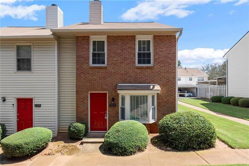 222 Mill Creek Pl, Roswell, GA, 30076-2038 | Card Image