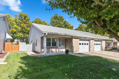 406 Dangerfield Dr, Beech Grove, IN, 46107-2560 | Card Image