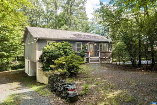 38 Edgewater Dr, PALMYRA, VA, 22963-3362 | Card Image