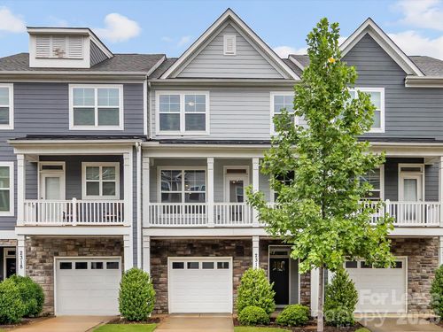 2314 Creekmere Ln, Charlotte, NC, 28262-1948 | Card Image