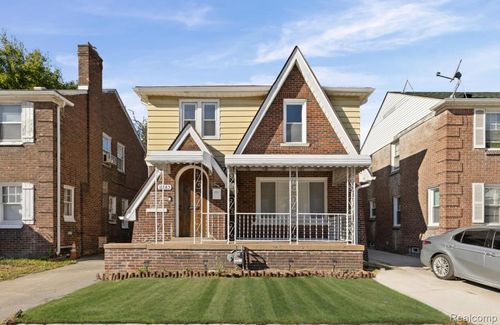 16185 Ilene St, Detroit, MI, 48221-2811 | Card Image