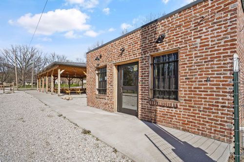 101 Central St, Rocheport, MO, 65279-9359 | Card Image