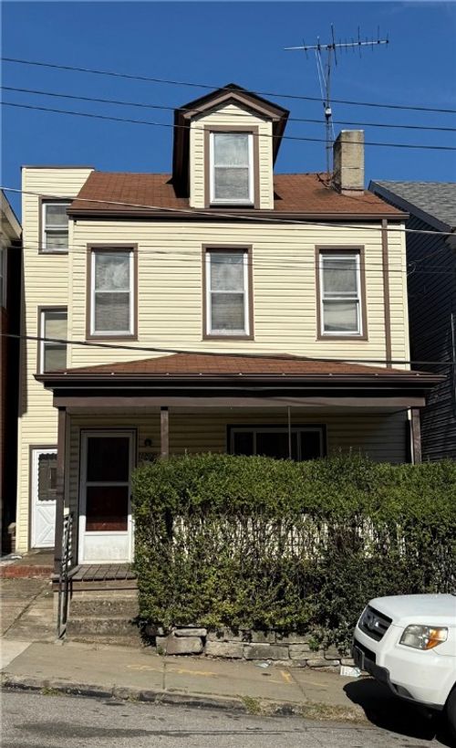 152 Monastery Pl, Pittsburgh, PA, 15203-1614 | Card Image