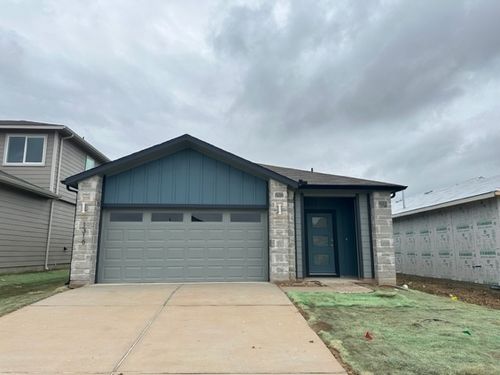 1316 Plymouth Rd, San Marcos, TX, 78666-5641 | Card Image