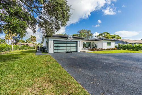 1049 W Palmetto Park Rd, Boca Raton, FL, 33486-3417 | Card Image