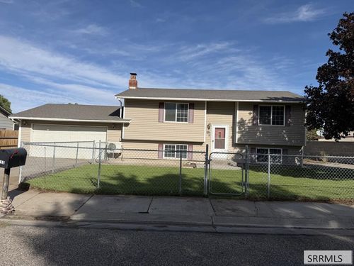 155 Hummingbird Ln, Shelley, ID, 83274-1036 | Card Image