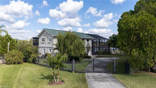 2121 Sebastian Ct, ALVA, FL, 33920-3824 | Card Image