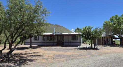 3575 E Circle M Ranch Rd, Pearce, AZ, 85625-6183 | Card Image