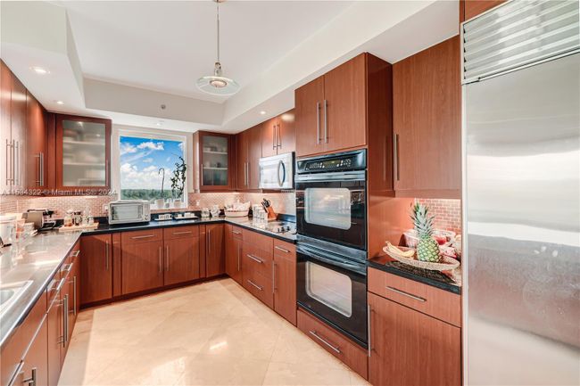 PH-12 - 765 Crandon Blvd, Condo with 3 bedrooms, 4 bathrooms and null parking in Key Biscayne FL | Image 10