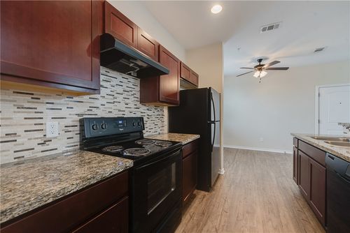 apt-4019-1915 Dartmouth St, College Station, TX, 77840-4190 | Card Image