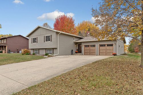 500 Crestview Lane, Owatonna, MN, 55060 | Card Image