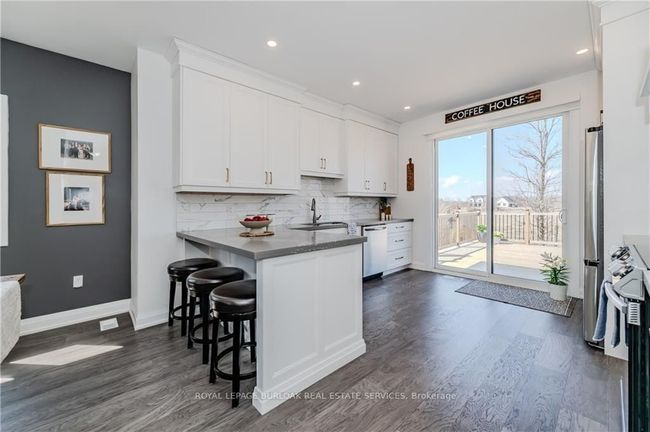 781 S Coast Dr, House other with 3 bedrooms, 3 bathrooms and 5 parking in Nanticoke ON | Image 11