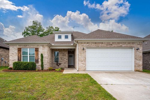 1535 Blue Lucerne Dr, Conway, AR, 72034-6027 | Card Image