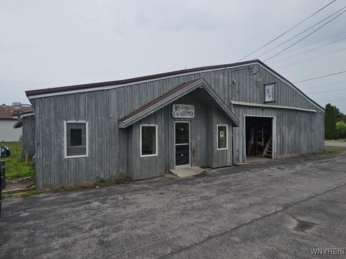 8701 Church St, Barker, NY, 14012-9413 | Card Image