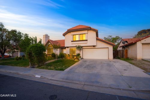 37742 Boxthorn St, Palmdale, CA, 93552-3881 | Card Image