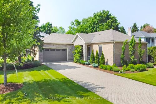 61 Shavian Blvd, London, ON, N6G2P4 | Card Image