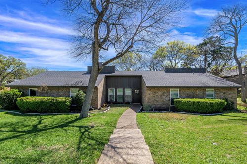 10010 Burgundy Ln, Woodway, TX, 76712-3104 | Card Image