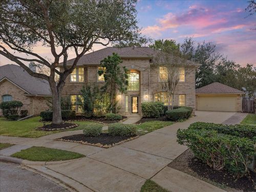 311 Lake Front Dr, League City, TX, 77573-2817 | Card Image