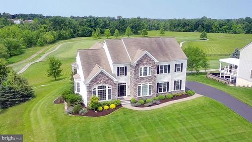 100 Bolero Dr, DOWNINGTOWN, PA, 19335-4936 | Card Image