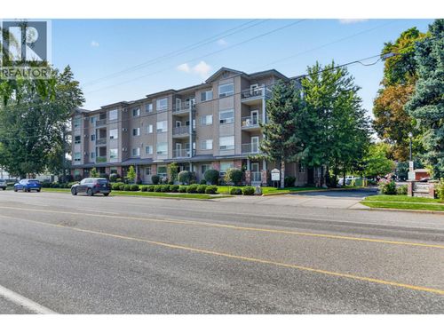 110-770 Rutland Rd N, Kelowna, BC, V1X3B7 | Card Image