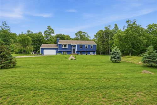 7 Fox Ridge Dr, Richmond, RI, 02898-1159 | Card Image