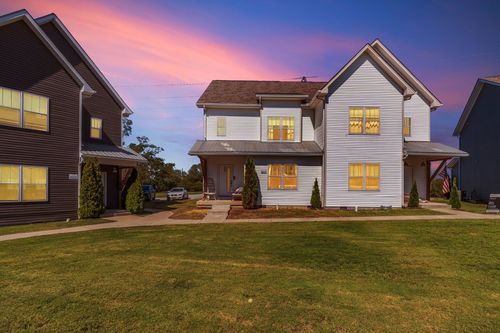 3639 Hydes Ferry Rd, Nashville, TN, 37218-2631 | Card Image