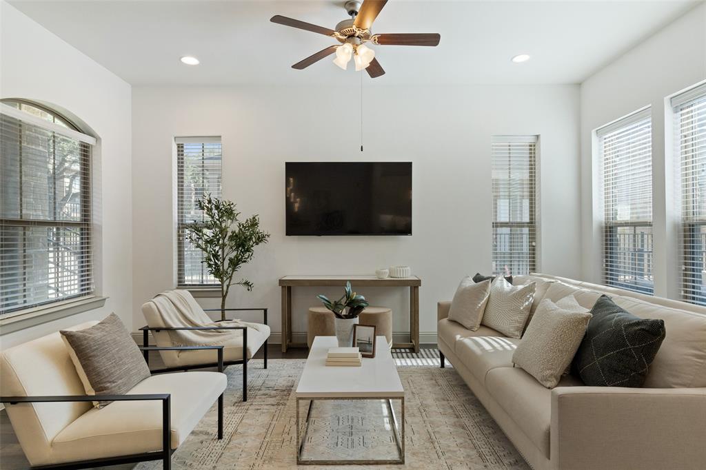 Aspen Valley Ln, Dallas, TX 75208