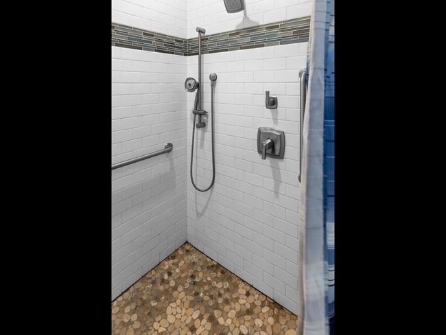 roll in shower | Image 41