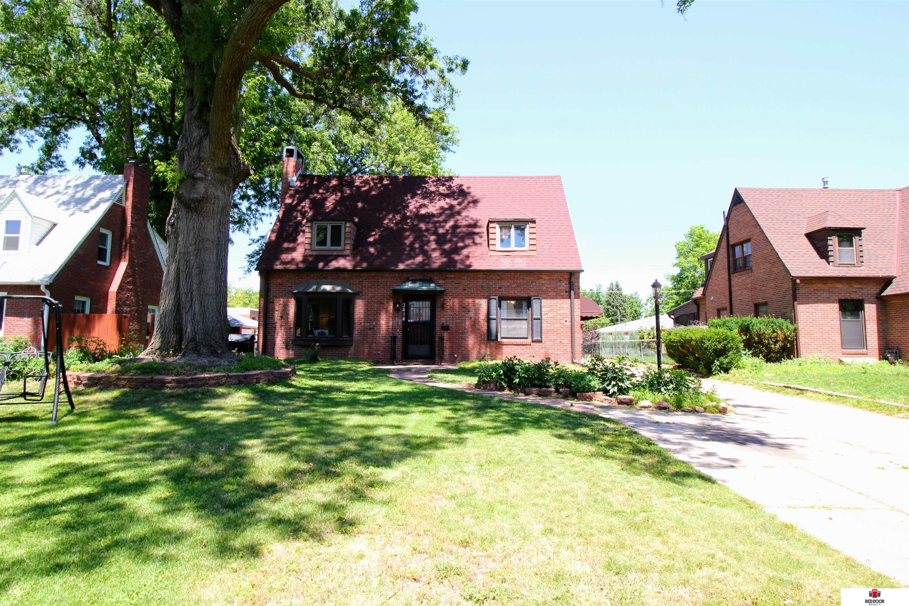 J St, Lincoln, NE 68510