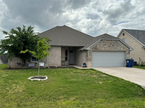 3214 White Horse Dr, Granbury, TX, 76049-7242 | Card Image