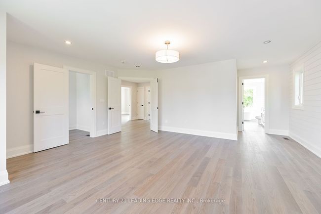 826 Montsell Ave, House other with 4 bedrooms, 3 bathrooms and 4 parking in Willow Beach ON | Image 25