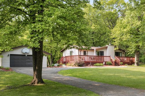 16137 Ahrens Hill Rd, Brainerd, MN, 56401-5214 | Card Image