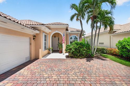 8317 Xanthus Ln, Wellington, FL, 33414-3465 | Card Image